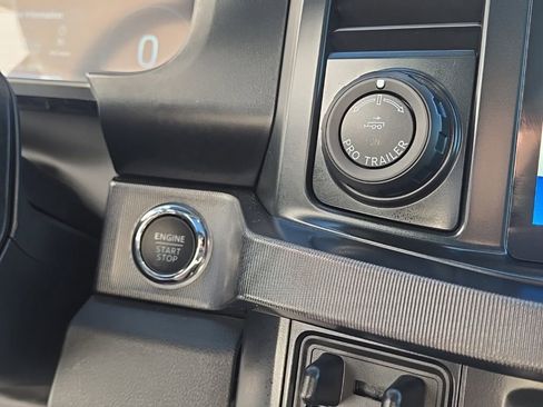 Used 2025 Ford F350 Platinum image 37