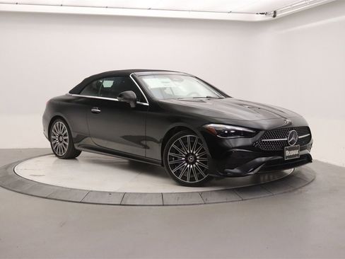 New 2026 Mercedes-Benz CLE 300 4MATIC Cabriolet image 16