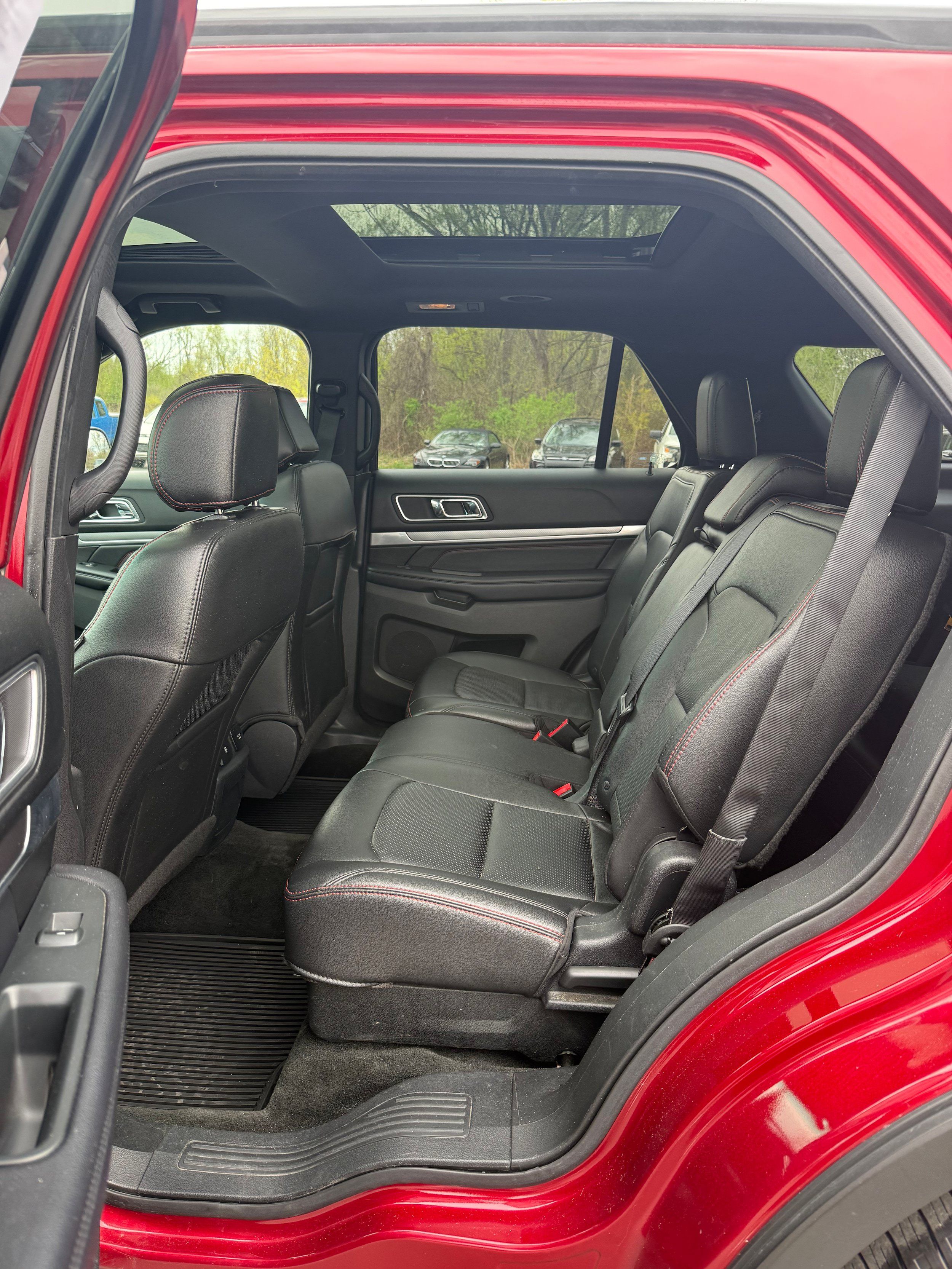 Used 2016 Ford Explorer Sport w/ Equipment Group 401A AWD/4WD image 16
