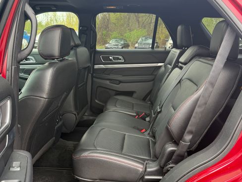 Used 2016 Ford Explorer Sport w/ Equipment Group 401A AWD/4WD image 16