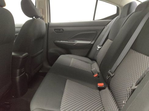 Used 2022 Nissan Versa S FWD image 18