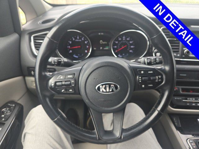 Used 2020 Kia Sedona EX w/ EX Premium Package FWD image 5