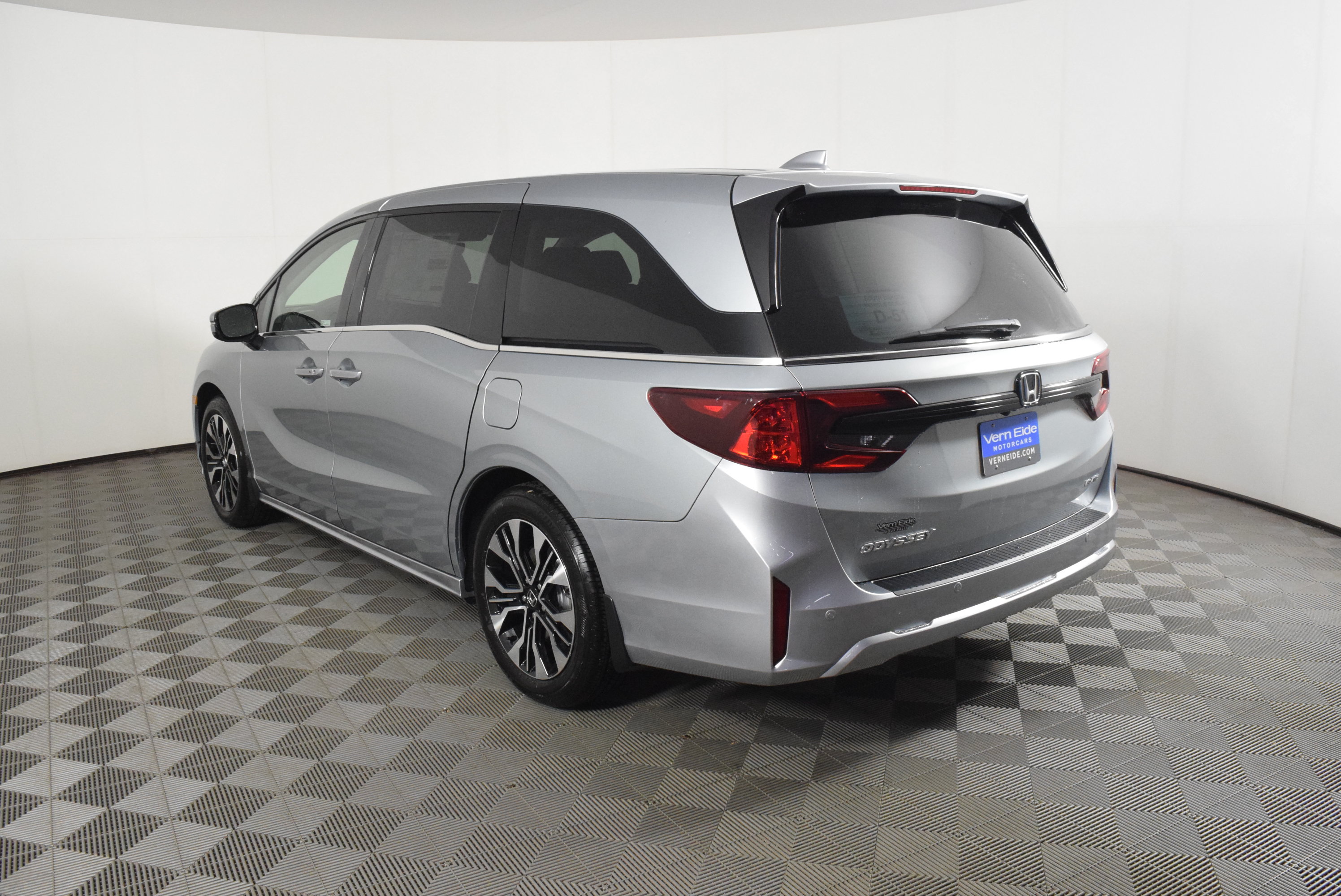 New 2027 Honda Odyssey Elite image 8