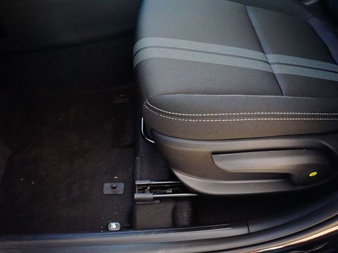 New 2026 Hyundai Venue SEL FWD image 16