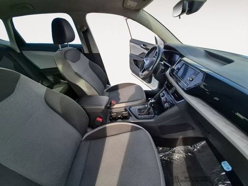 Used 2024 Volkswagen Taos S FWD image 14