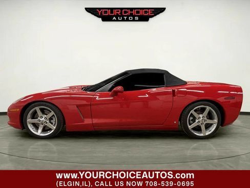 Used 2007 Chevrolet Corvette Convertible w/ Preferred Equipment Group image 2
