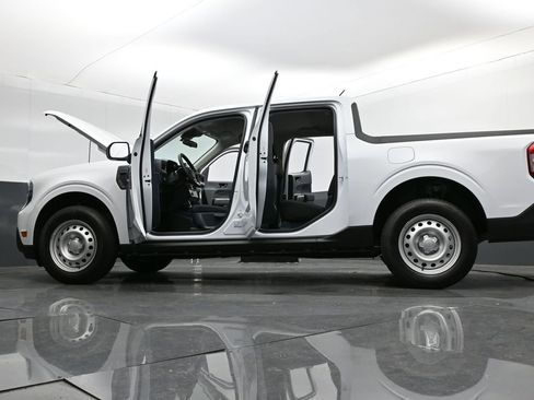 New 2026 Ford Maverick XL w/ Equipment Group 101A AWD/4WD image 28
