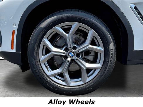 Used 2024 BMW X3 xDrive30i w/ Premium Package AWD/4WD image 33