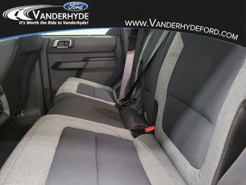 New 2025 Ford Bronco Big Bend image 9