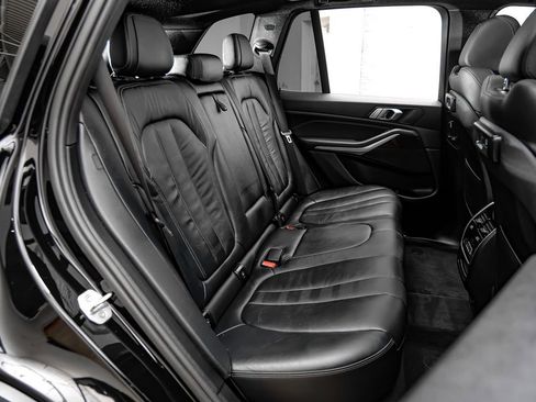 Used 2019 BMW X5 xDrive40i AWD/4WD image 42