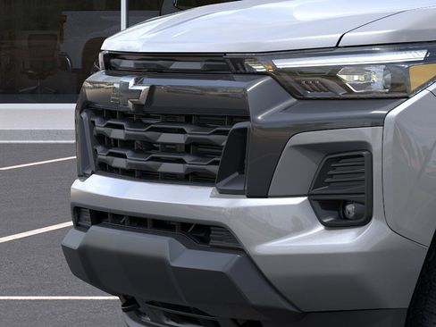 Used 2026 Chevrolet Colorado LT w/ LT Convenience Package AWD/4WD image 13