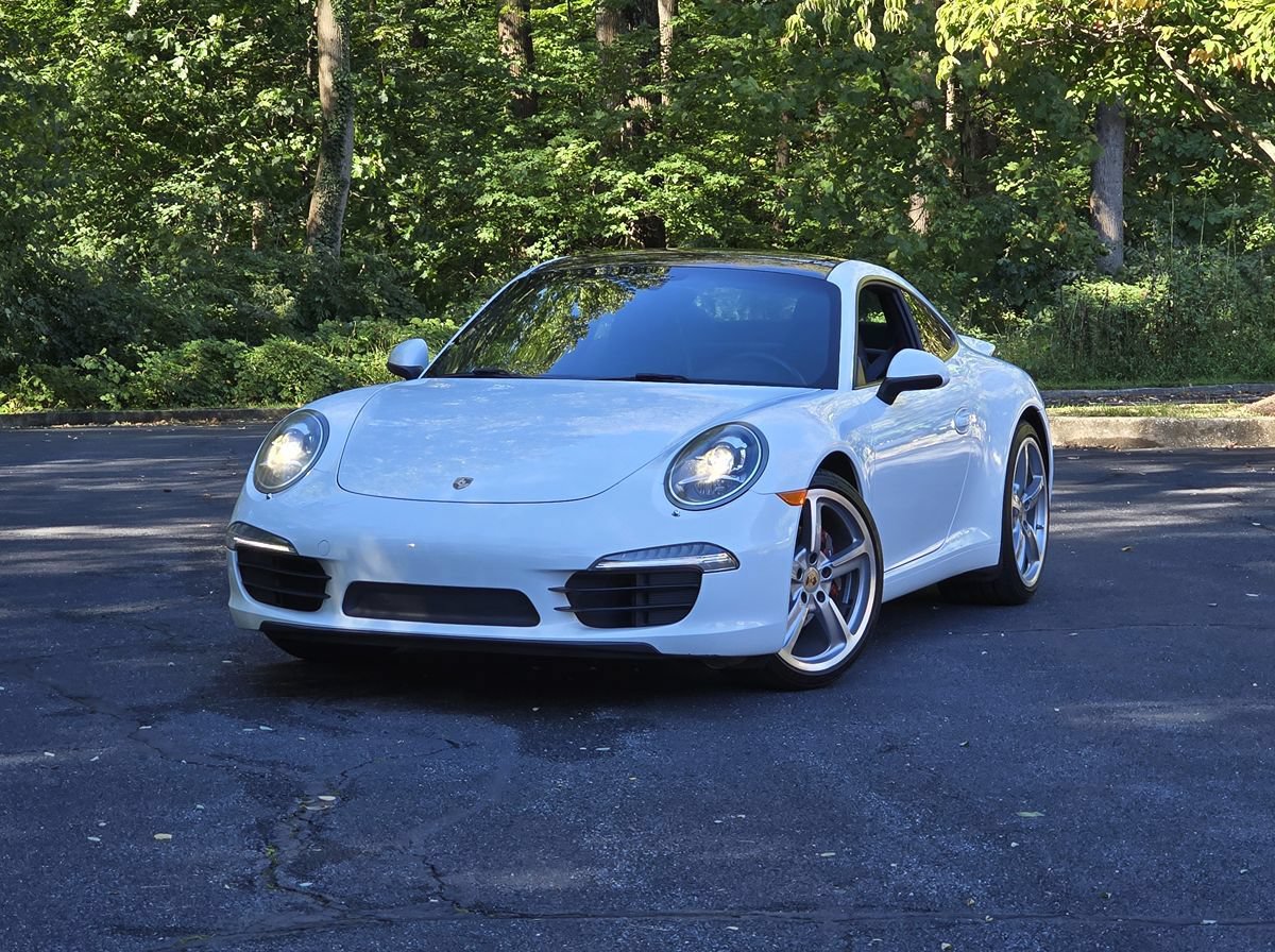 Used 2014 Porsche 911 Carrera RWD image 1