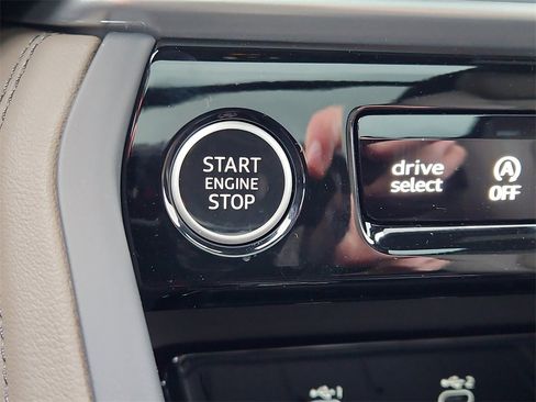 New 2025 Audi Q5 Premium Plus image 18