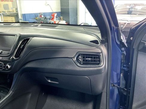 Used 2023 Chevrolet Equinox RS AWD/4WD image 13