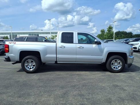 Used 2018 Chevrolet Silverado 1500 LT w/ All Star Edition AWD/4WD image 8