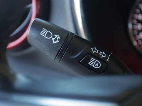 Used 2021 Chevrolet Blazer RS w/ Enhanced Convenience Package image 14