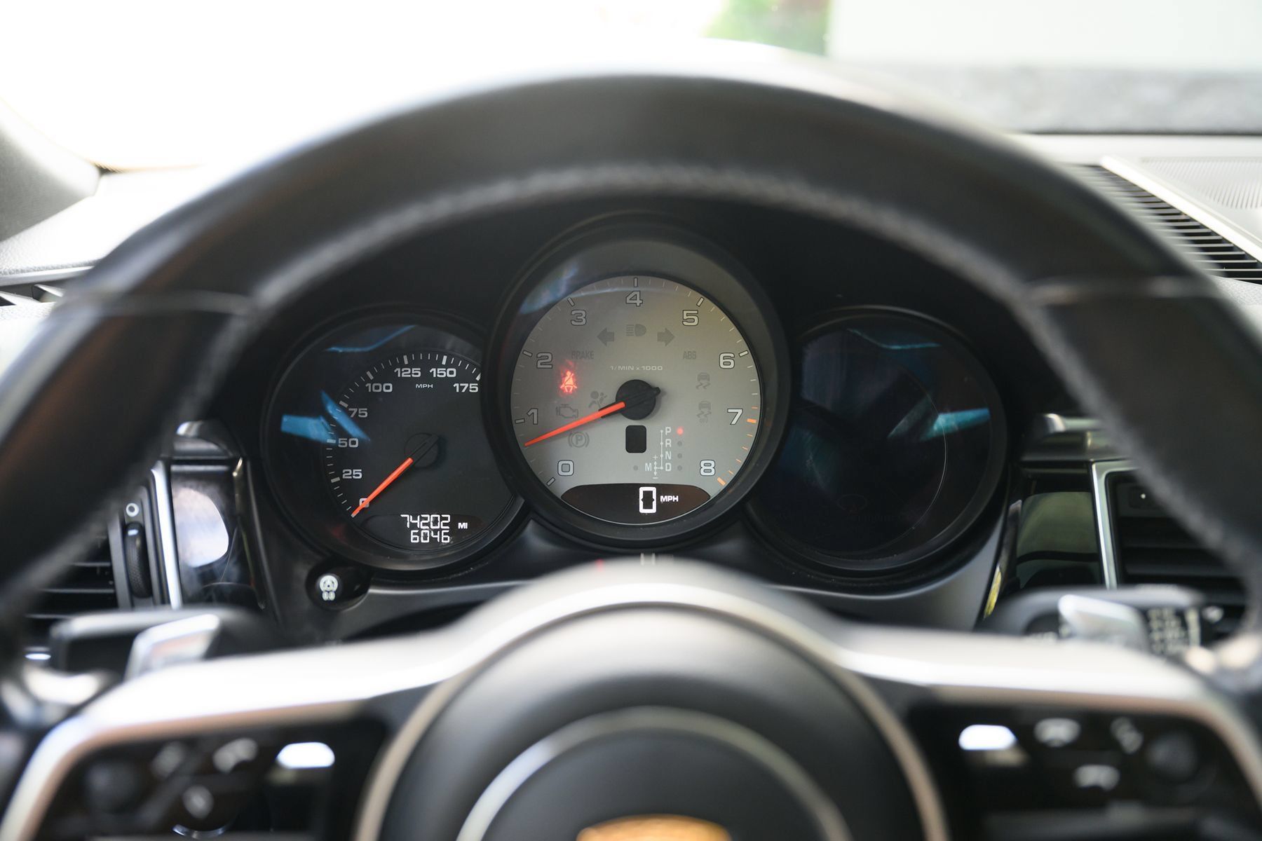 Used 2015 Porsche Macan S AWD/4WD image 23