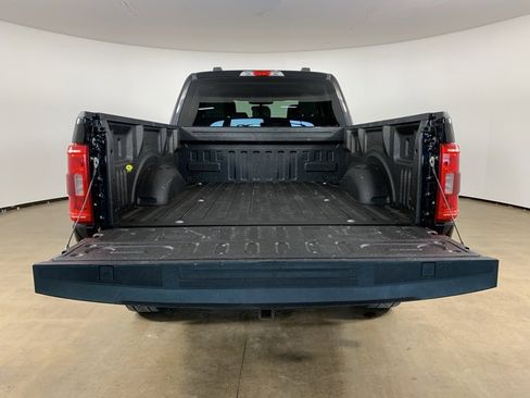 Used 2022 Ford F150 XLT w/ Trailer Tow Package image 12