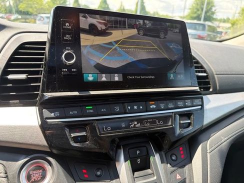 Certified 2025 Honda Odyssey EX-L image 16
