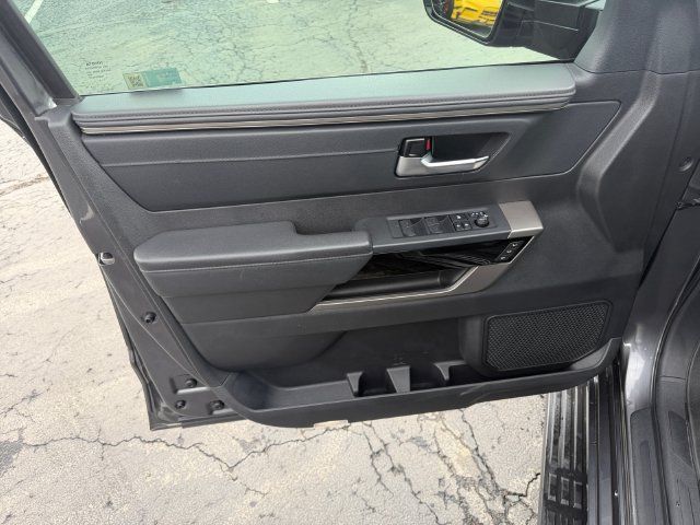 Used 2024 Toyota Sequoia Limited AWD/4WD image 30
