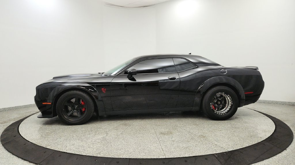 Used 2018 Dodge Challenger SRT Demon RWD image 2