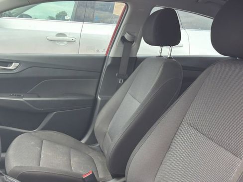 Used 2020 Hyundai Accent SE FWD image 9