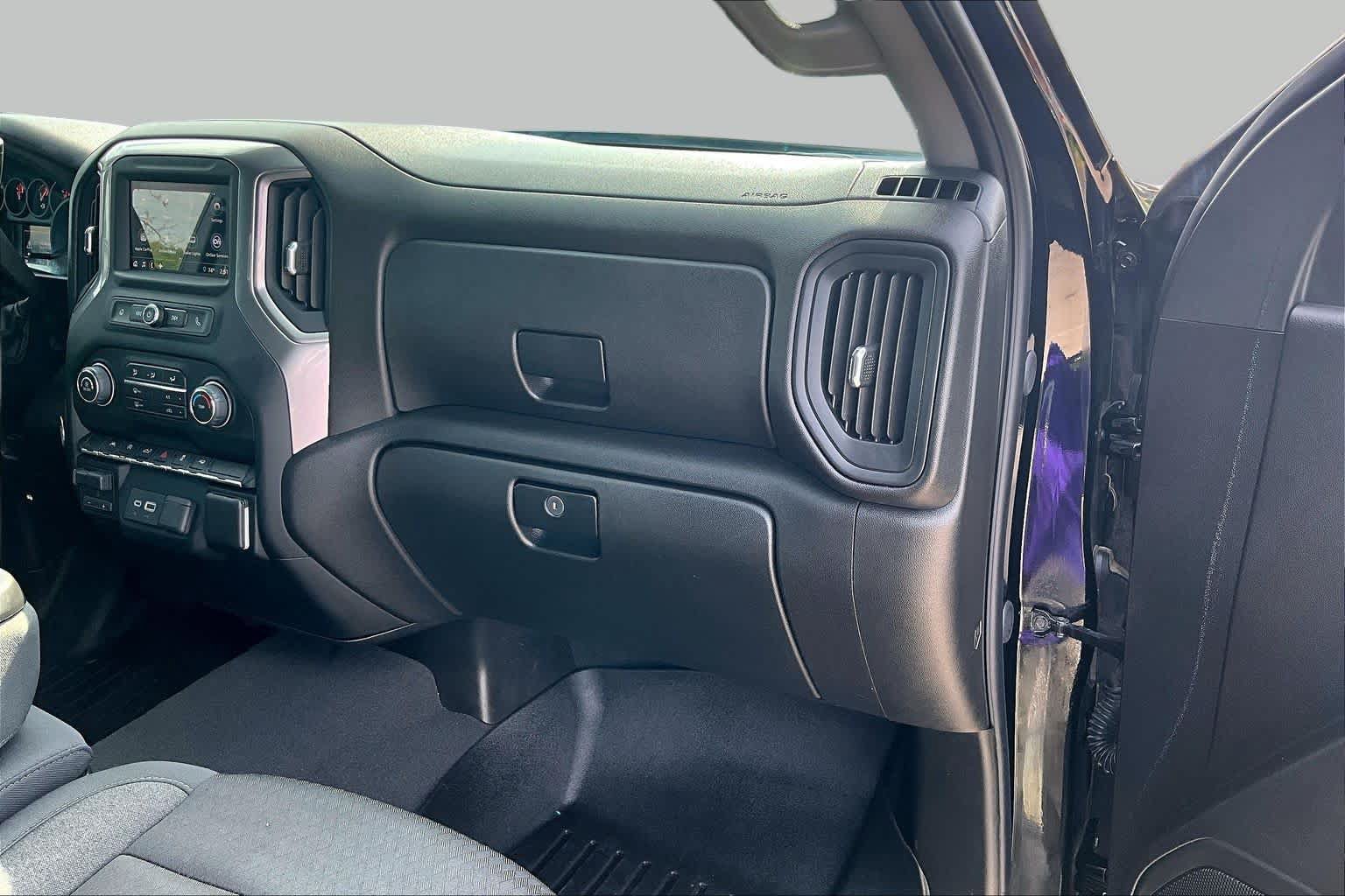 Used 2024 Chevrolet Silverado 1500 Custom RWD image 19