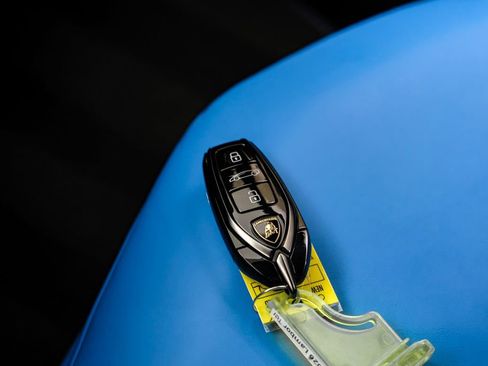 Used 2026 Lamborghini Temerario AWD/4WD image 64