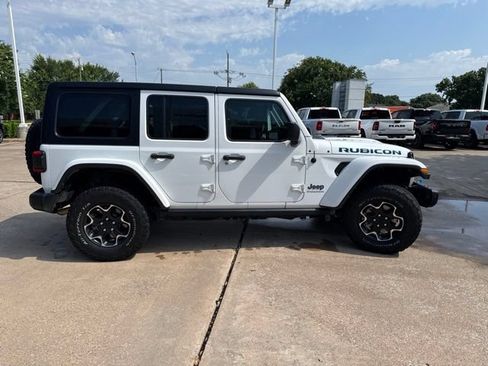 Used 2023 Jeep Wrangler Unlimited Rubicon 4xe w/ Steel Bumper Group AWD/4WD image 5