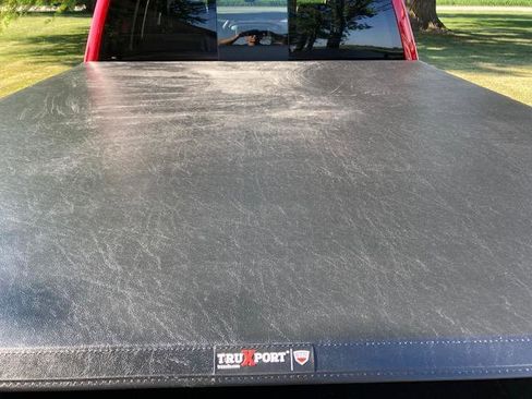 Used 2018 Chevrolet Silverado 1500 LTZ image 22