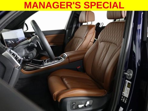 Used 2026 BMW X7 M60i image 34