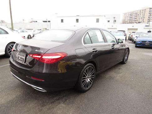 Used 2025 Mercedes-Benz C 300 4MATIC Sedan image 4