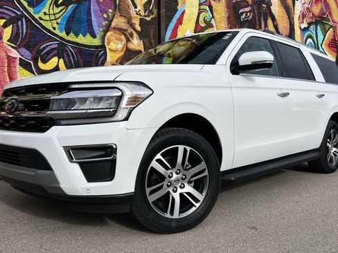 Used 2024 Ford Expedition Max Limited image 16