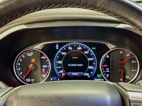 Used 2021 Chevrolet Blazer Premier w/ Driver Confidence II Package FWD image 12