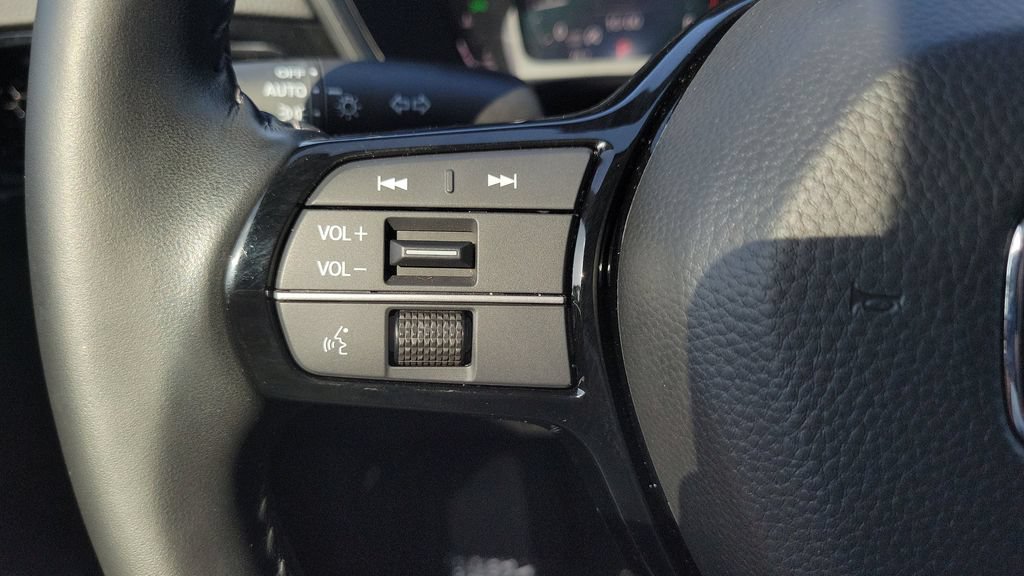 Used 2026 Honda CR-V EX-L image 27