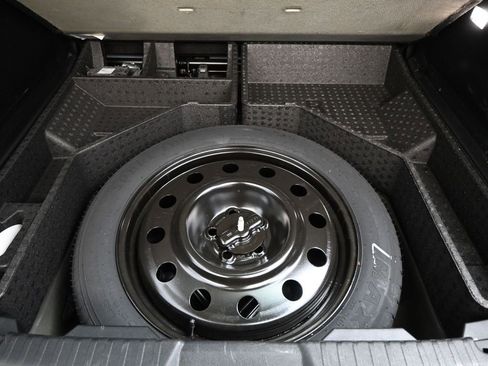 Used 2022 Ford Edge SEL w/ Convenience Package image 17