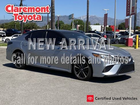 Certified 2018 Toyota Camry XSE image 1