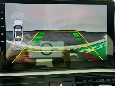 Used 2019 Honda Accord LX image 19