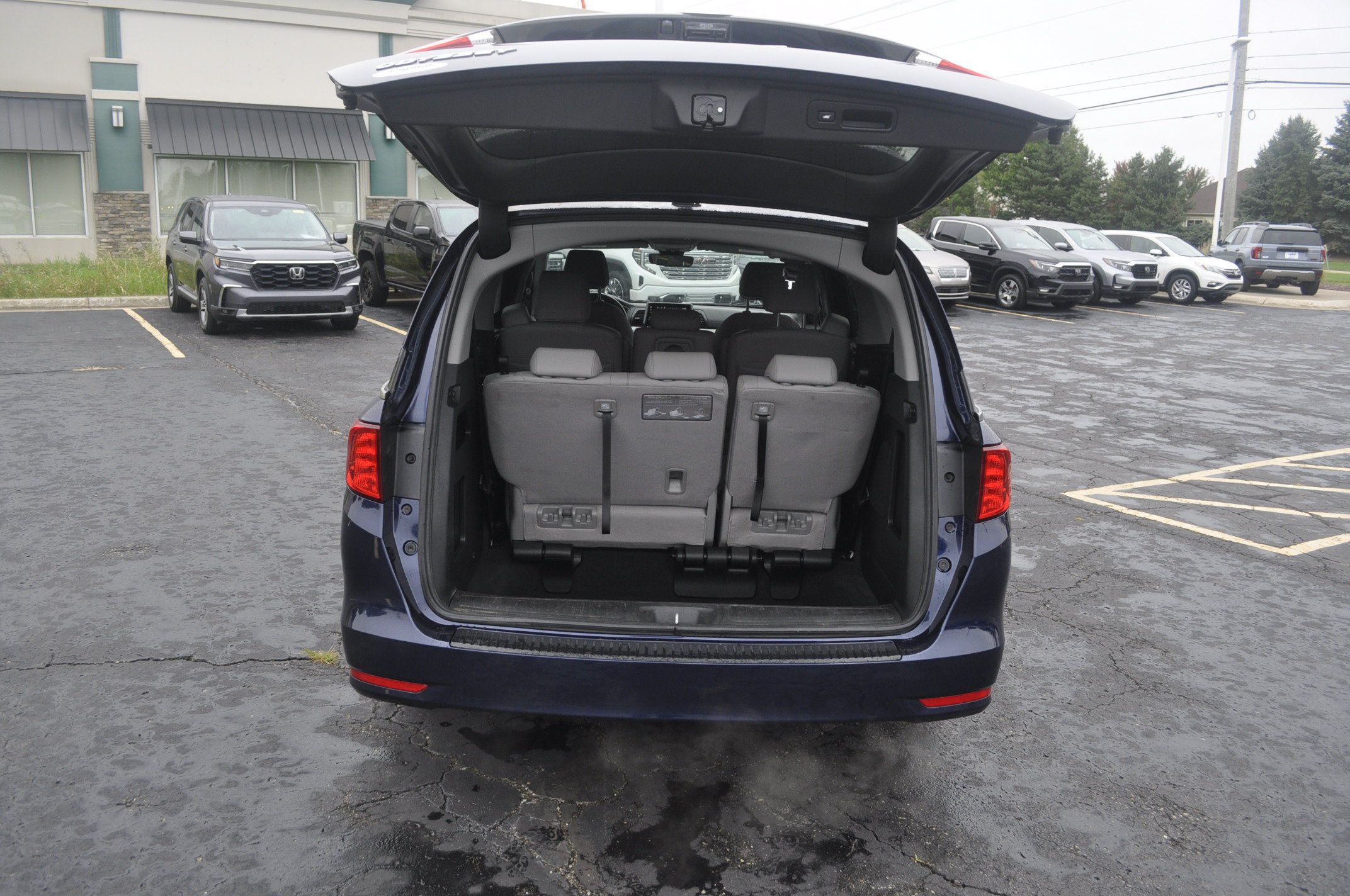 Certified 2024 Honda Odyssey EX-L image 10