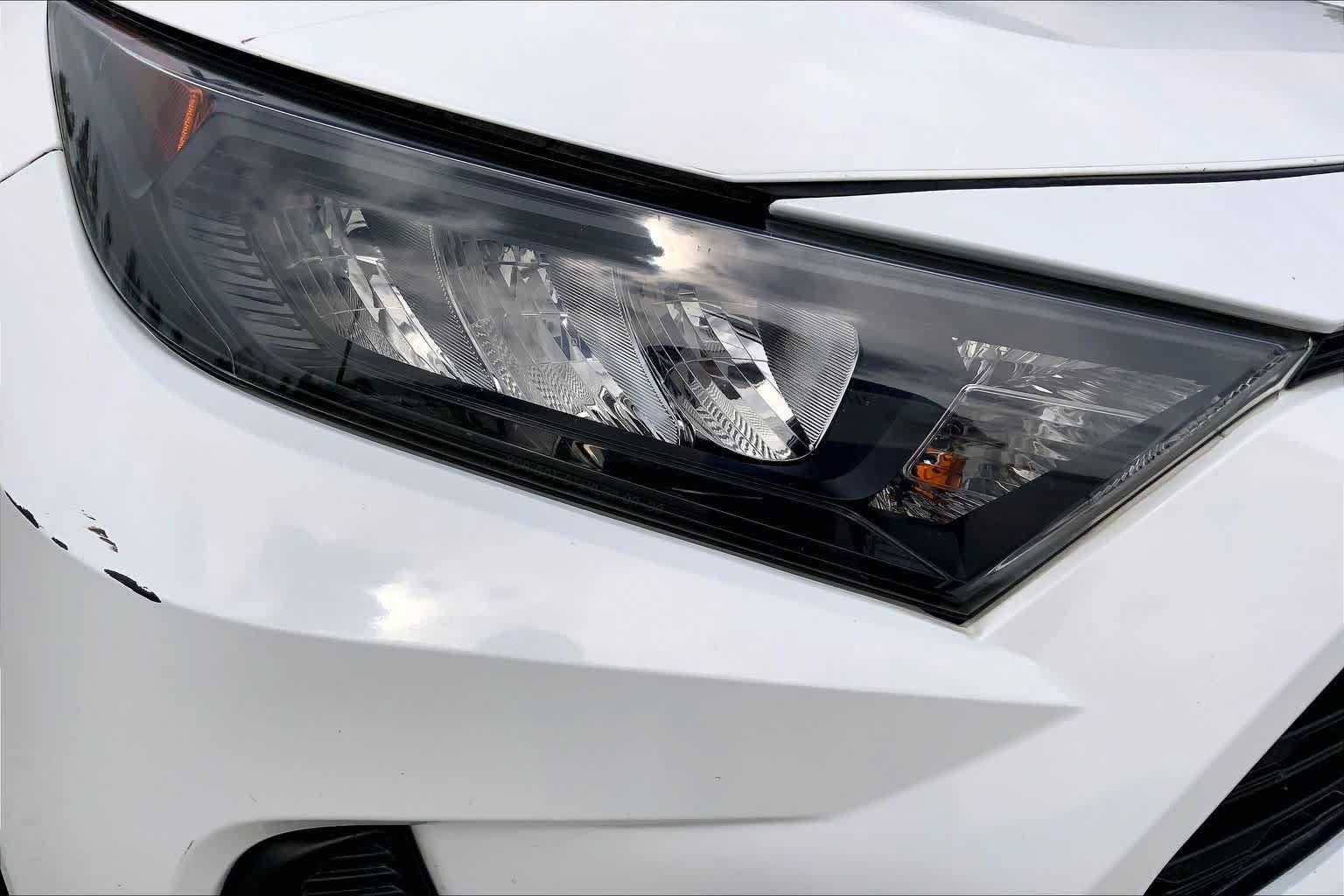 Used 2022 Toyota RAV4 LE FWD image 27