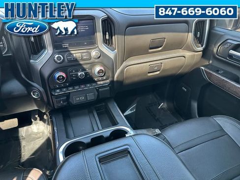 Used 2022 GMC Sierra 3500 Denali image 18