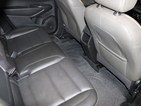 Used 2024 Chevrolet Trax ACTIV w/ Driver Confidence Package image 23