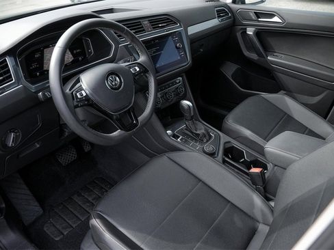 Used 2021 Volkswagen Tiguan SEL image 7