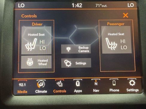 Used 2022 Jeep Cherokee Trailhawk w/ Sun, Sound & Nav Group AWD/4WD image 18