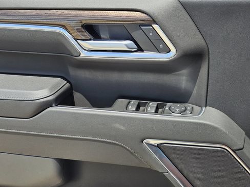 New 2026 Chevrolet Silverado 1500 LT w/ Texas Edition Plus AWD/4WD image 24