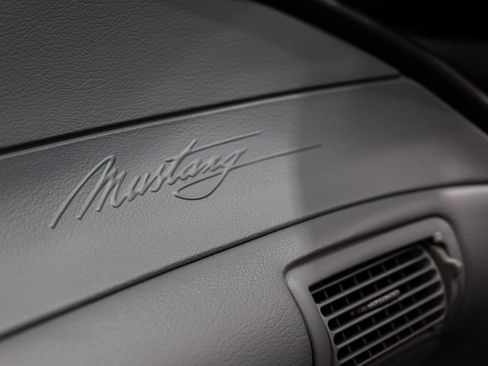 Used 1995 Ford Mustang GT RWD image 22