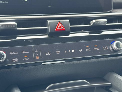 New 2026 Kia Sportage EX AWD/4WD image 20