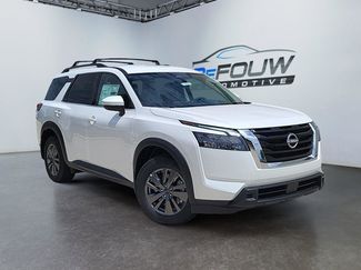Used 2025 Nissan Pathfinder SV w/ Cargo Package video 1