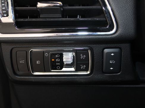 Used 2023 Lincoln Navigator Reserve image 47