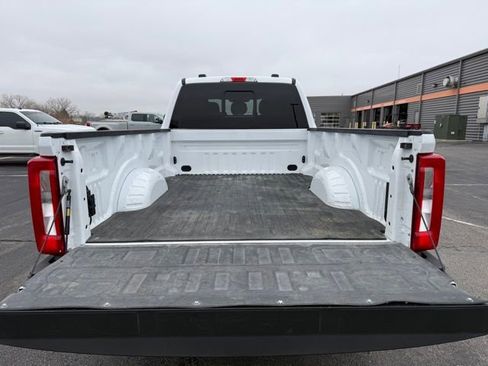 Used 2024 Ford F350 XL image 9